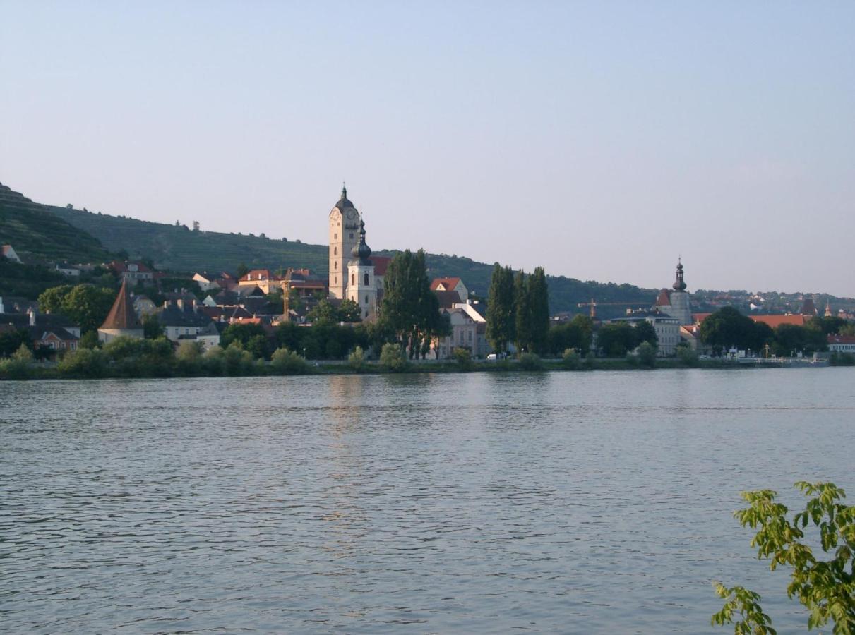 Gaestehaus Familie Trachsler Otel Rohrendorf bei Krems Dış mekan fotoğraf